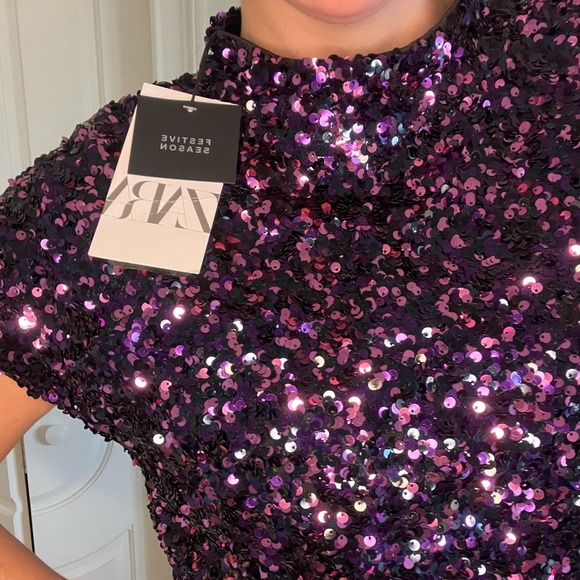 New sequins dress - Picture 4 of 5